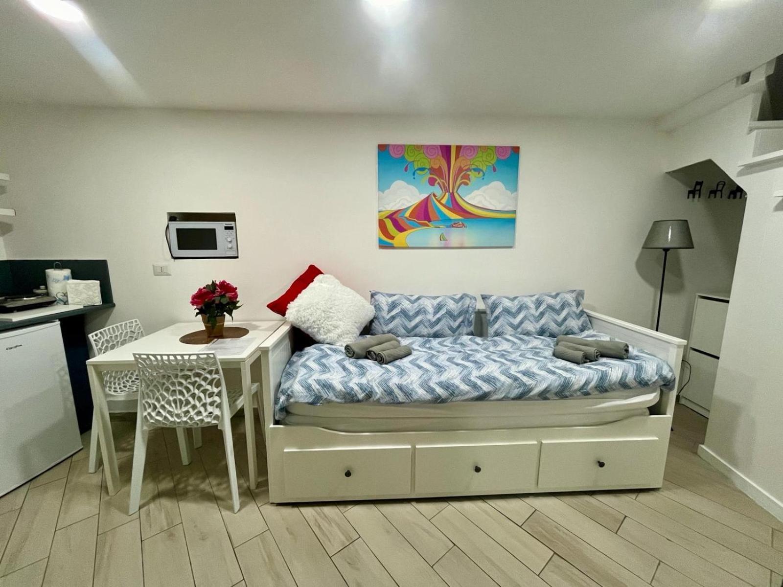 A Casarell Apartment เนเปิลส์ ภายนอก รูปภาพ