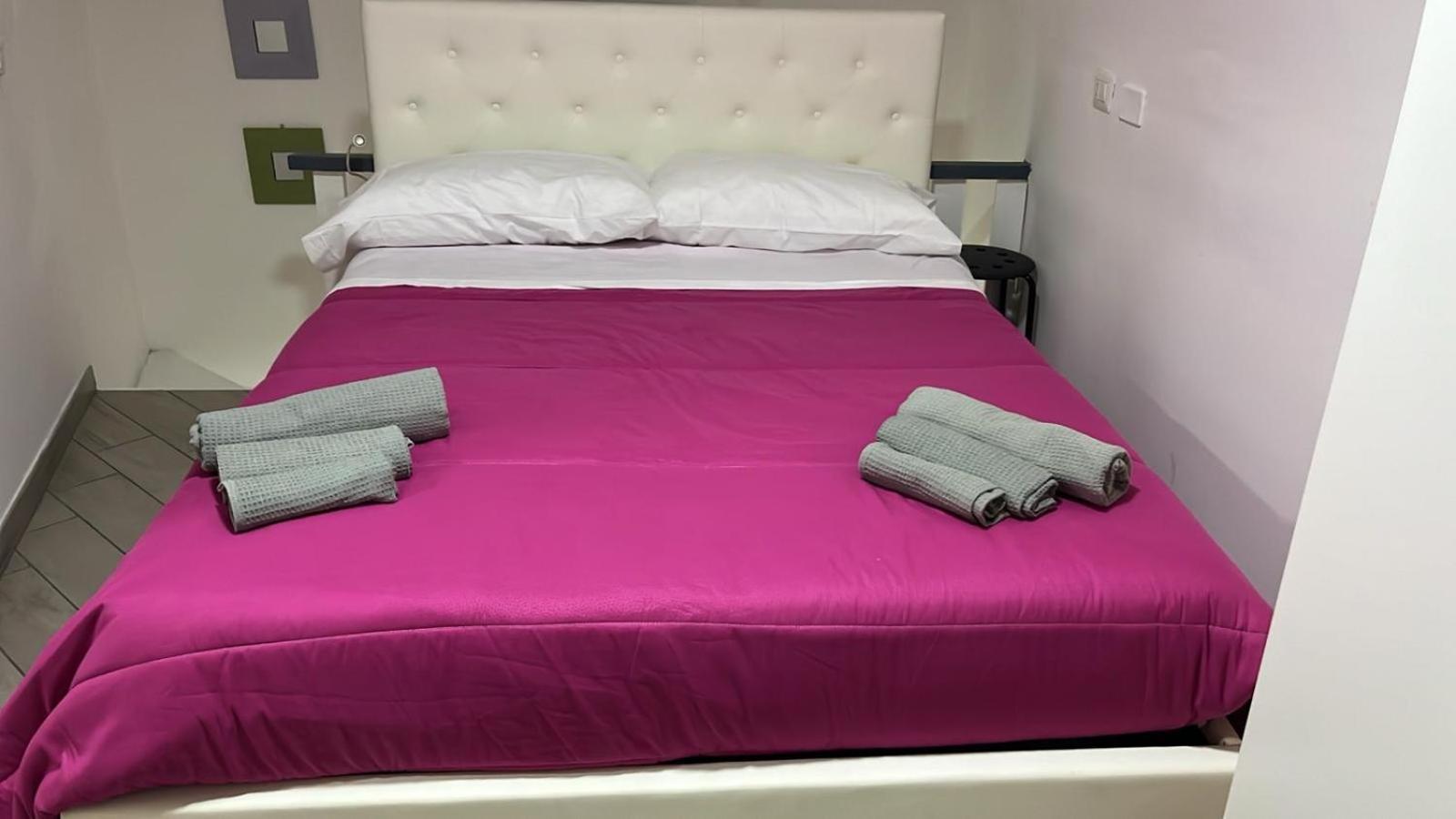 A Casarell Apartment เนเปิลส์ ภายนอก รูปภาพ