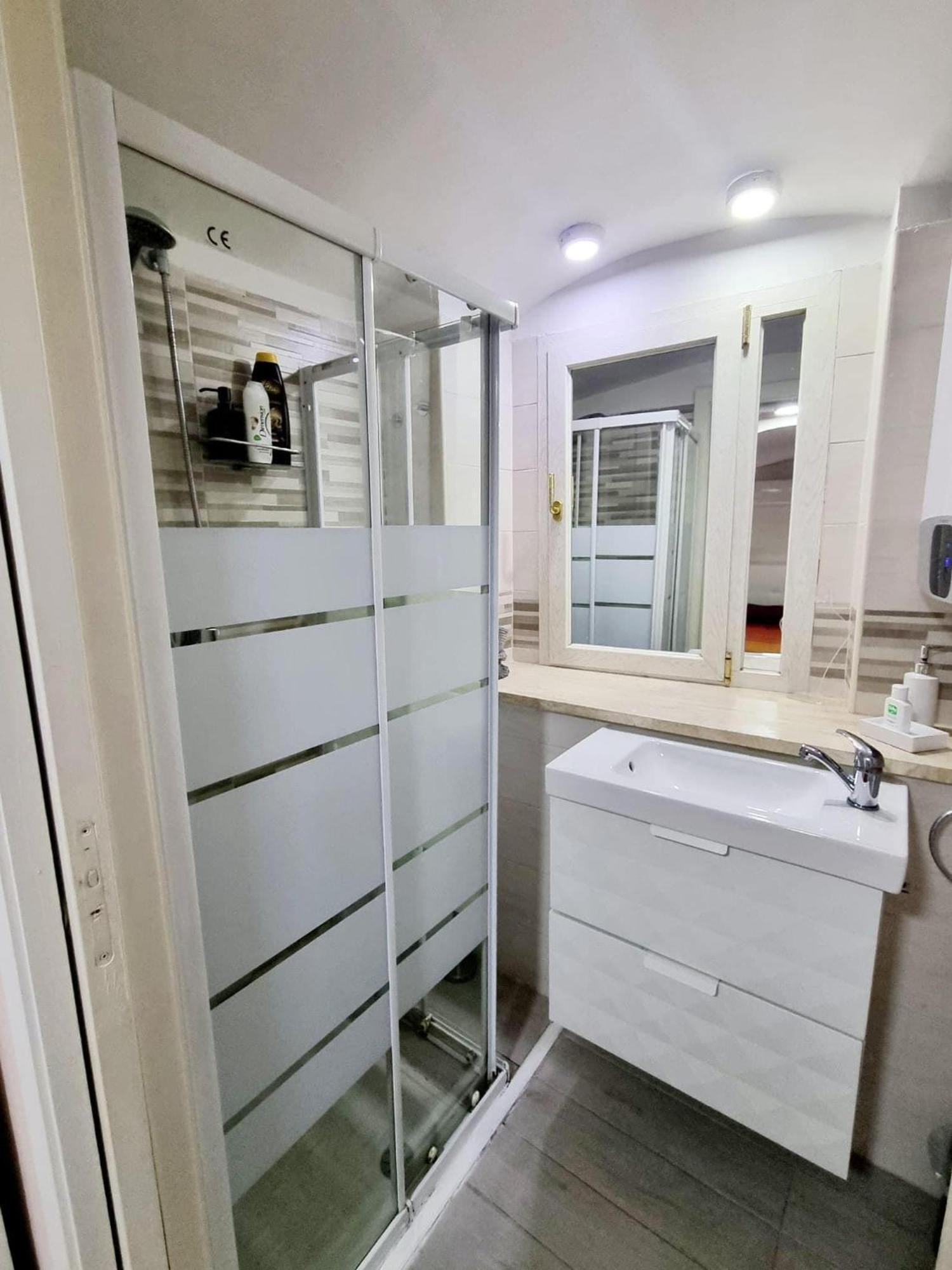 A Casarell Apartment เนเปิลส์ ภายนอก รูปภาพ